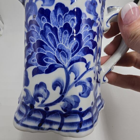 Vtg Blue White Porcelain Pitcher Vase Andrea By Sadek? Floral Chinoiserie 4.5"H - Picture 2 of 8